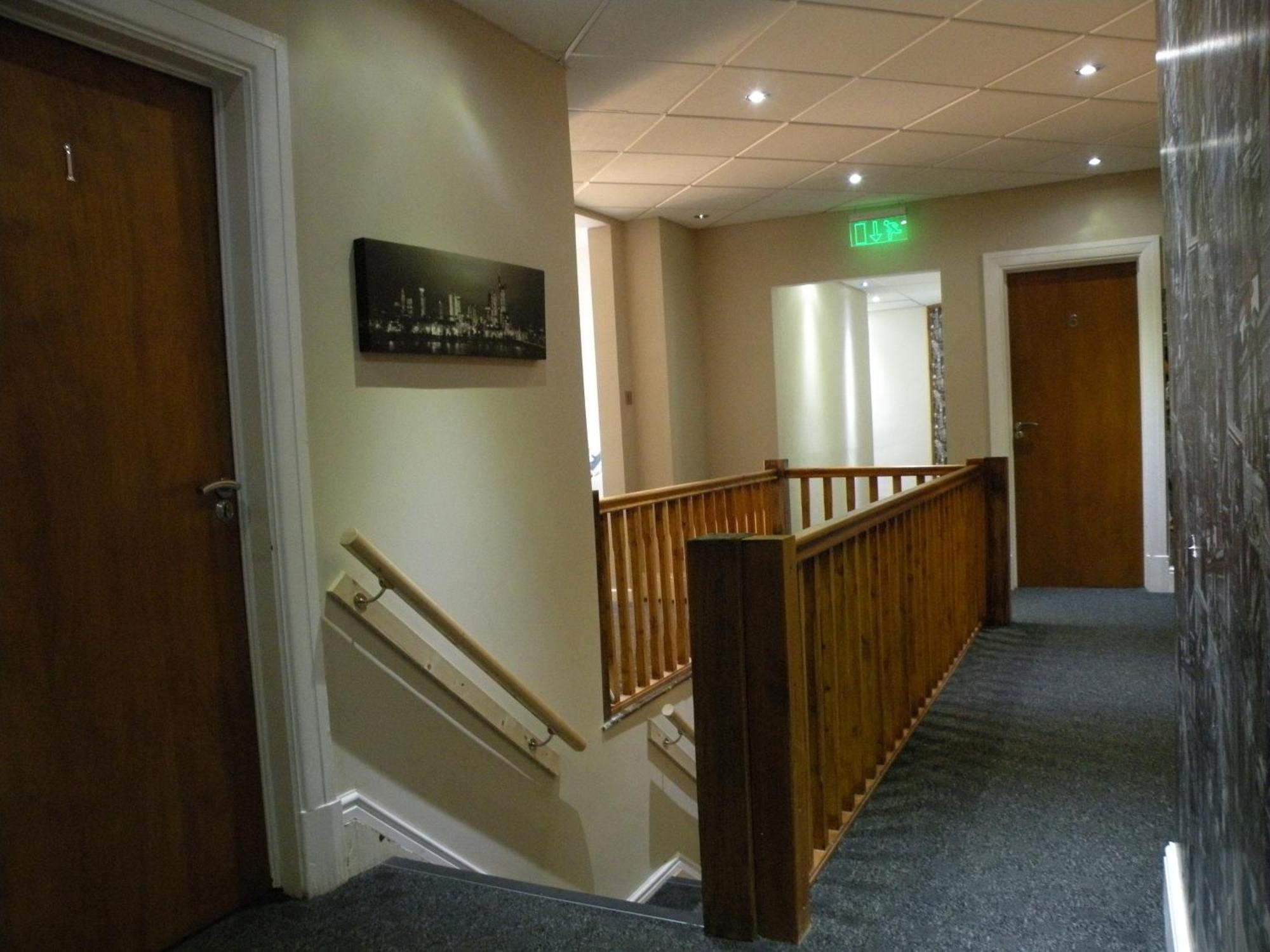 Park Crescent Hotel Manchester Buitenkant foto